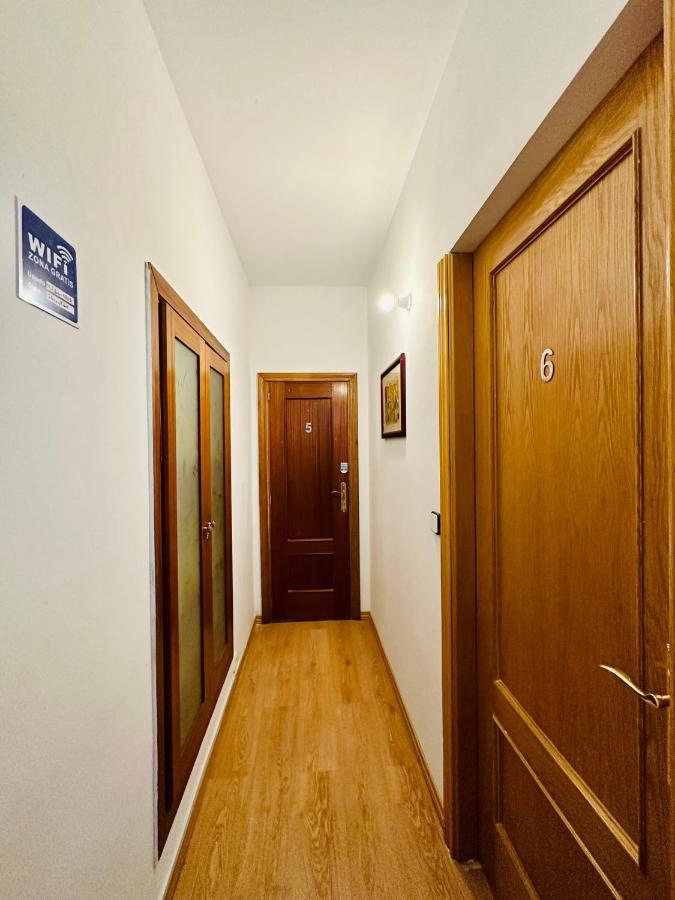 Punta Me Rooms Near The Gran Via Madrid Kültér fotó